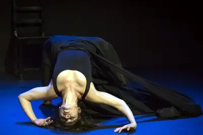 Jessica Sandoval celebra dos décadas de danza con homenaje a Pessoa