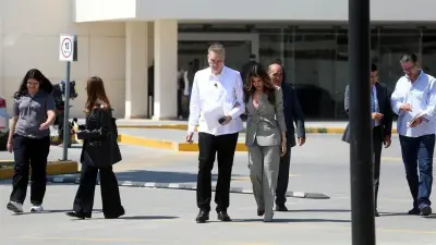 Karina logra acuerdo para libertad de presos políticos en México