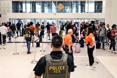 Llega ICE pero persiste el caos en aeropuertos de México por fallas técnicas
