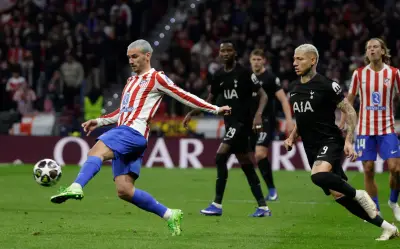 Álvarez y Olise brillan con dobletes en goleadas históricas de Champions League