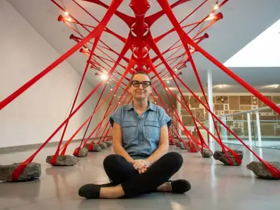 María Ezcurra presenta su retrospectiva 'Líneas de fuga' en el Museo Carrillo Gil