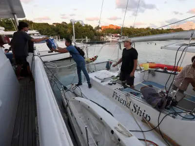 Marina activa búsqueda internacional por veleros desaparecidos con ayuda humanitaria