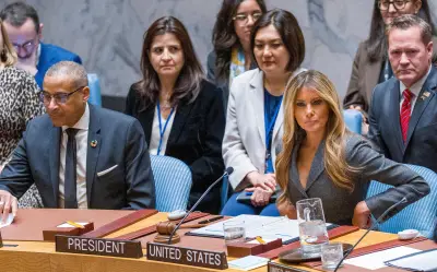 Melania Trump preside sesión de la ONU sobre paz infantil tras ataques a Irán