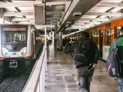 Metro CDMX ajusta horario para jueves y viernes; permite bicicletas todo el día