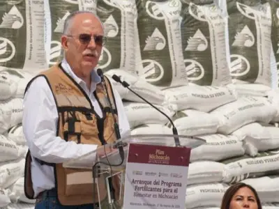 Michoacán recibe 565 millones en fertilizantes gratuitos como derecho constitucional