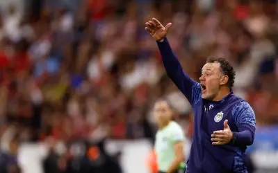 Milito afirma que la victoria de Chivas sobre Atlas fue justa y merecida