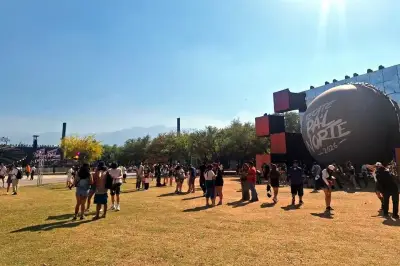 Morat contagia su pop latino en el Palacio de los Deportes de la CDMX