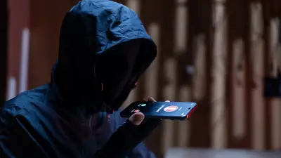 Mr. Doctor denuncia a presunto estafador en Puebla que despoja de autos y propiedades