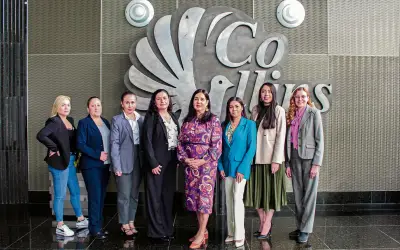 Mujeres lideran la industria farmacéutica en Jalisco, pero persisten desafíos de equidad