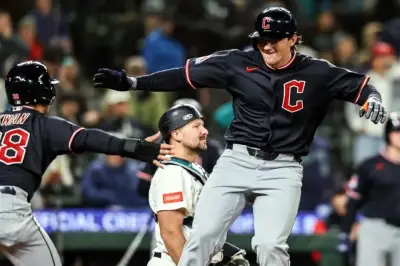 Murakami y DeLauter: Novatos con Poder Impactan en las Grandes Ligas