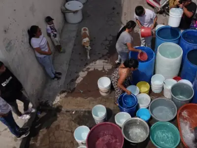 México enfrenta crisis hídrica con 35 millones sin agua suficiente y 50% de pérdidas por fugas
