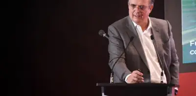 México y Canadá inician en mayo diálogos sobre revisión del T-MEC, afirma Ebrard