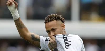 Neymar prefiere el póker al Santos: su sueño mundialista se desvanece