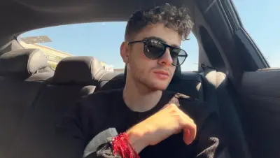 Nicolás Buenfil presume su relación fraternal con su media hermana Isa Zedillo en redes