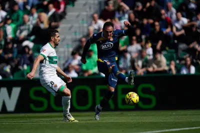 Nuevo incidente racista interrumpe partido de LaLiga entre Elche y Espanyol