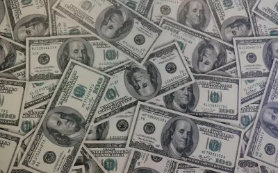 Peso Mexicano Bajo Presión: Inflación y Cautela en Divisas Emergentes Impactan