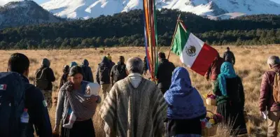 Pobladores celebran el cumpleaños del volcán Popocatépetl, conocido como 'Don Goyo'