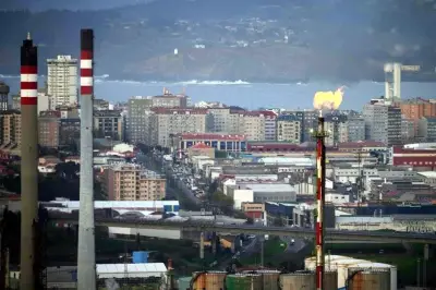 Precios del petróleo se disparan cerca de un 1.5% en mercados globales