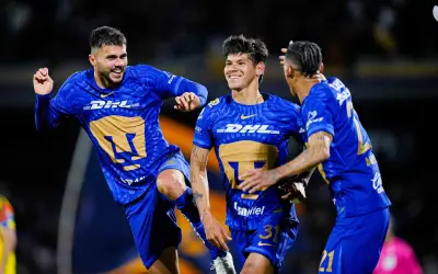 Pumas derrota al América en el clásico capitalino con gol de penal en tiempo añadido