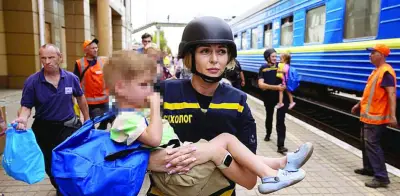 Rusia es acusada de abusos contra la niñez ucraniana mediante campaña de adoctrinamiento