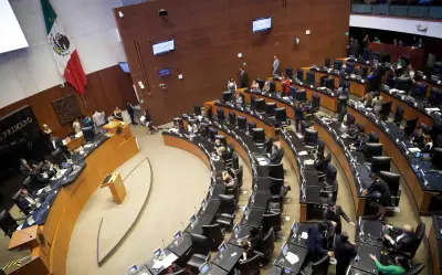 Senado Mexicano Aprueba Reducción Histórica de Jornada Laboral a 40 Horas Semanales