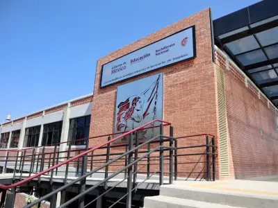 Sheinbaum inaugura bachilleratos en Edomex con meta de 10 mil nuevos espacios educativos