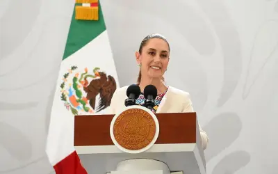 Sheinbaum visita Sinaloa con fuerte despliegue militar y exige a EE.UU. frenar tráfico de armas