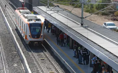 Suspenden servicio de la Línea 4 del Tren Ligero en Jalisco por falla energética