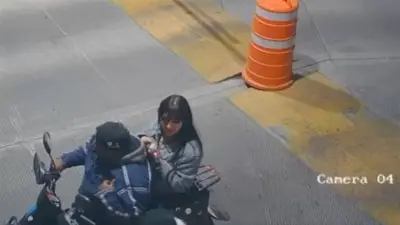 Trasladan a conductor de mototaxi implicado en feminicidio en la Ciudad de México
