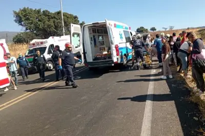 Trágico accidente en Morelos: 10 fallecidos tras volcadura de autobús