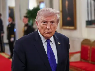 Trump advierte que la 'gran oleada' de ataques contra Irán llegará pronto