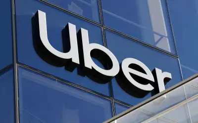 Uber y taxistas mexicanos sellan alianza histórica para integrar taxis concesionados en la app