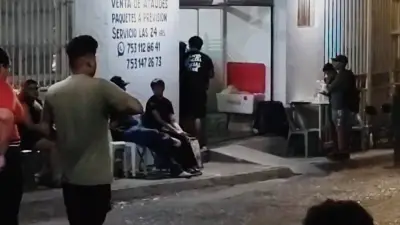 Viudo de maestra asesinada por estudiante en Michoacán exige justicia para su esposa