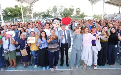 Zapopan entrega 300 tarjetas Voluntades para salud accesible en Tesistán