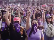 8M: Sheinbaum presenta balance de acciones por mujeres y anuncia hospital oncológico