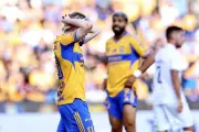 Abucheos y aburrimiento: Tigres empata sin goles ante Gallos en partido decepcionante