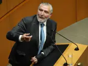 Adán Augusto López busca convencer al PT para aprobar Plan B de Sheinbaum en el Senado