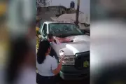 Atacan con petardos corralón de vehículos en Jiutepec, Morelos; investigan