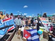 Barco humanitario zarpa de Yucatán hacia Cuba para desafiar el bloqueo estadounidense