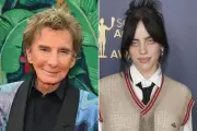 Barry Manilow intenta sin éxito emular el estilo de Billie Eilish en nueva composición