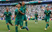 Bolivia vence sufridamente a Surinam 2-1 y avanza en su camino al Mundial 2026