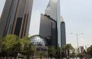 Bolsa Mexicana de Valores rompe racha negativa con ganancia del 0.37% este lunes