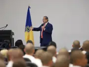 Capacitan a 300 policías de Jalisco en mediación para prevenir delitos y construir paz