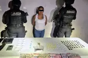 Capturan a mujer con droga en el Mesón Estrella en operativo de seguridad