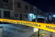 Catean casa de ex policía asesinado en Nuevo León en operativo de la Fiscalía