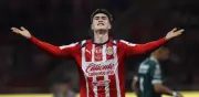 Chivas aplasta 5-0 al León y recupera el liderato del Clausura 2026