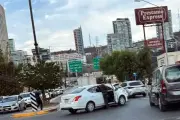 Choque en Acceso al Túnel Loma Larga Causa Caos Vial en Monterrey