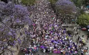 Colectivas Feministas Protestan en CDMX Contra Feminicidios y Desapariciones