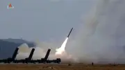 Corea del Norte Realiza Ejercicio Militar con Lanzacohetes Múltiples
