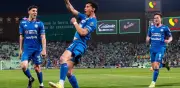 Cruz Azul vence 2-1 a Santos y se afianza como líder del Clausura de Liga MX
